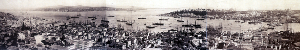 1000px-Constantinople_Panoramic_Normalised