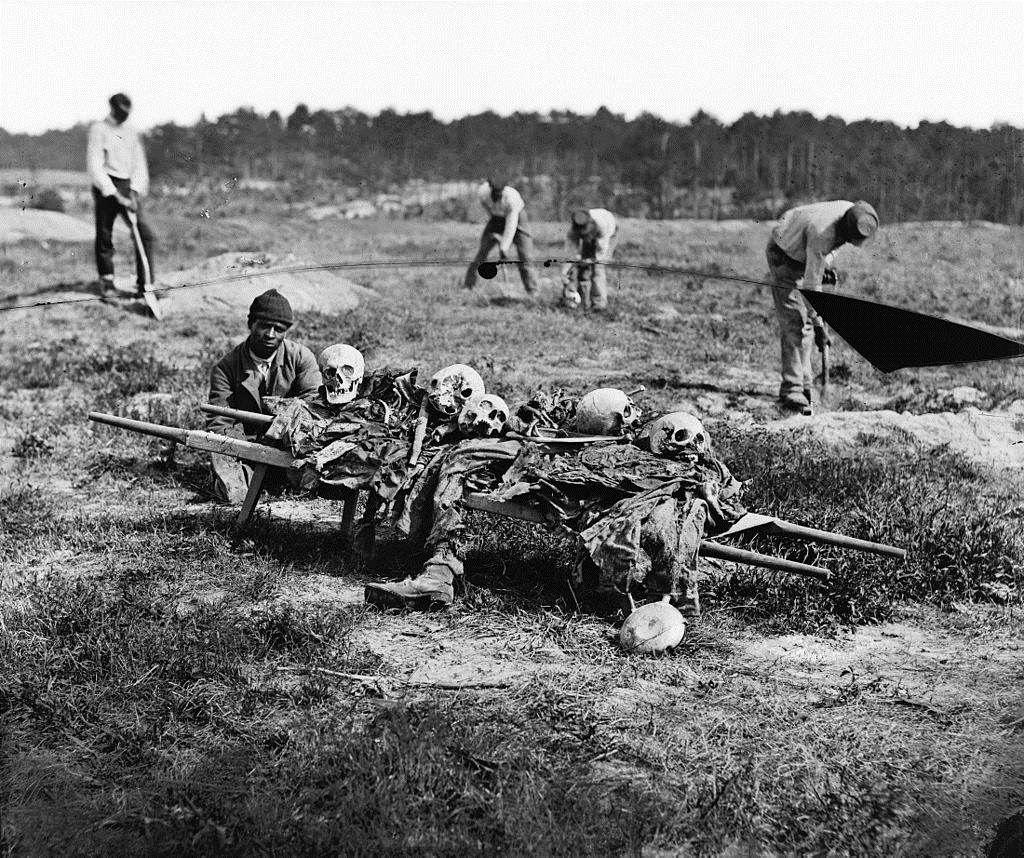 1024px-Cold_Harbor,_Va._African_Americans_collecting_bones