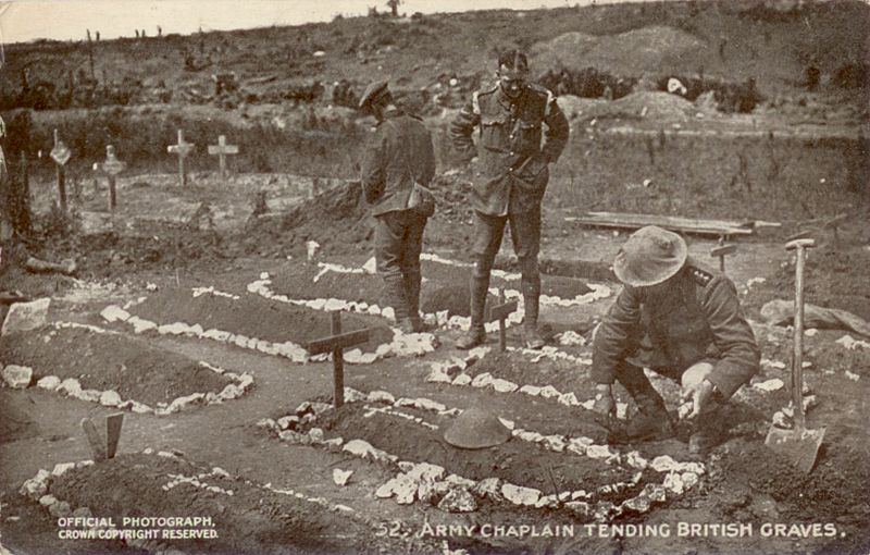 800px-Daily_Mail_Postcard_-_Army_chaplain_tending_British_graves