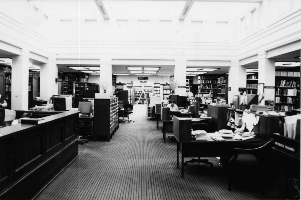 m618-25-06-10-old-library-2